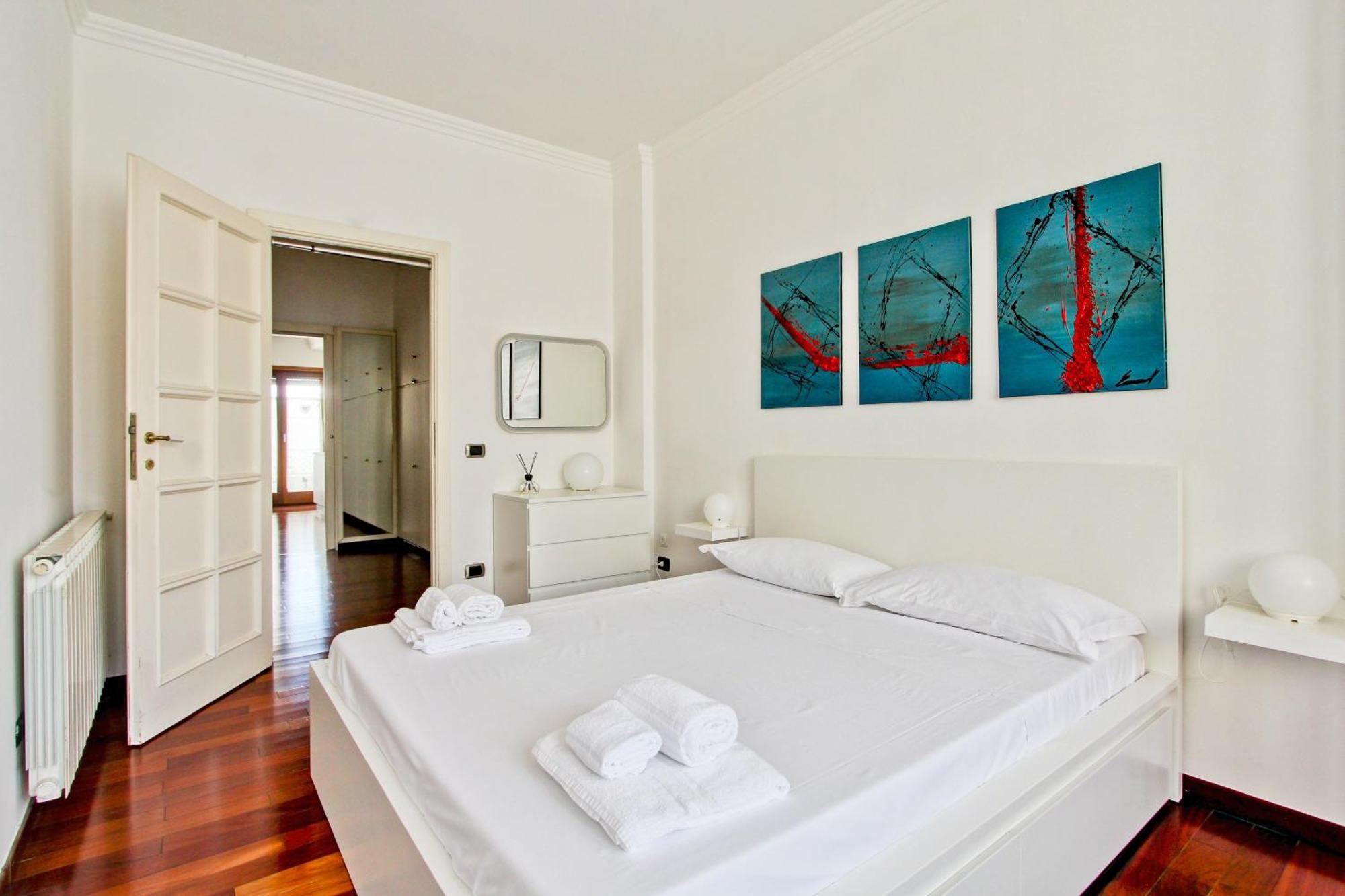 Apartment Cherry In *