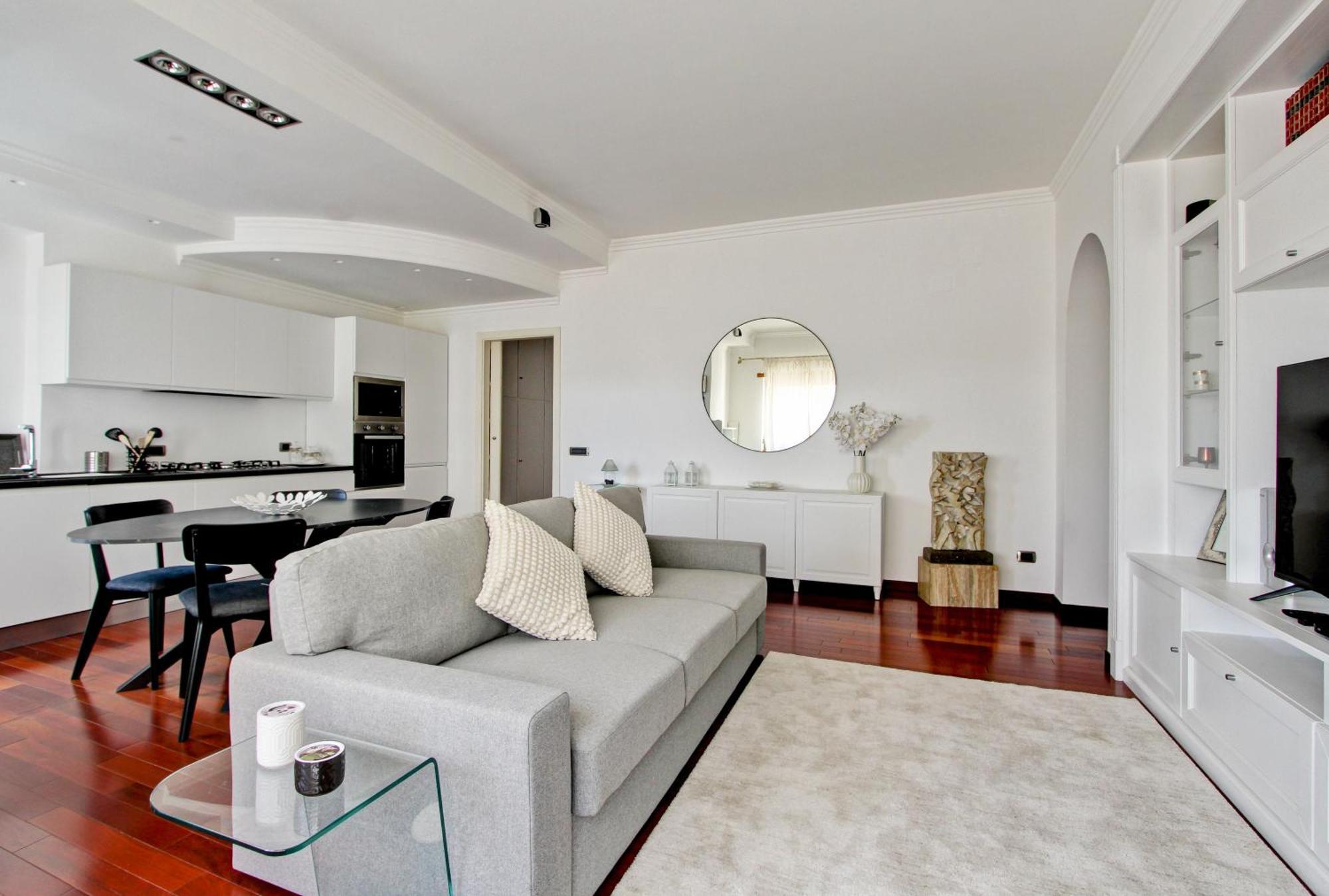 Apartment Cherry In